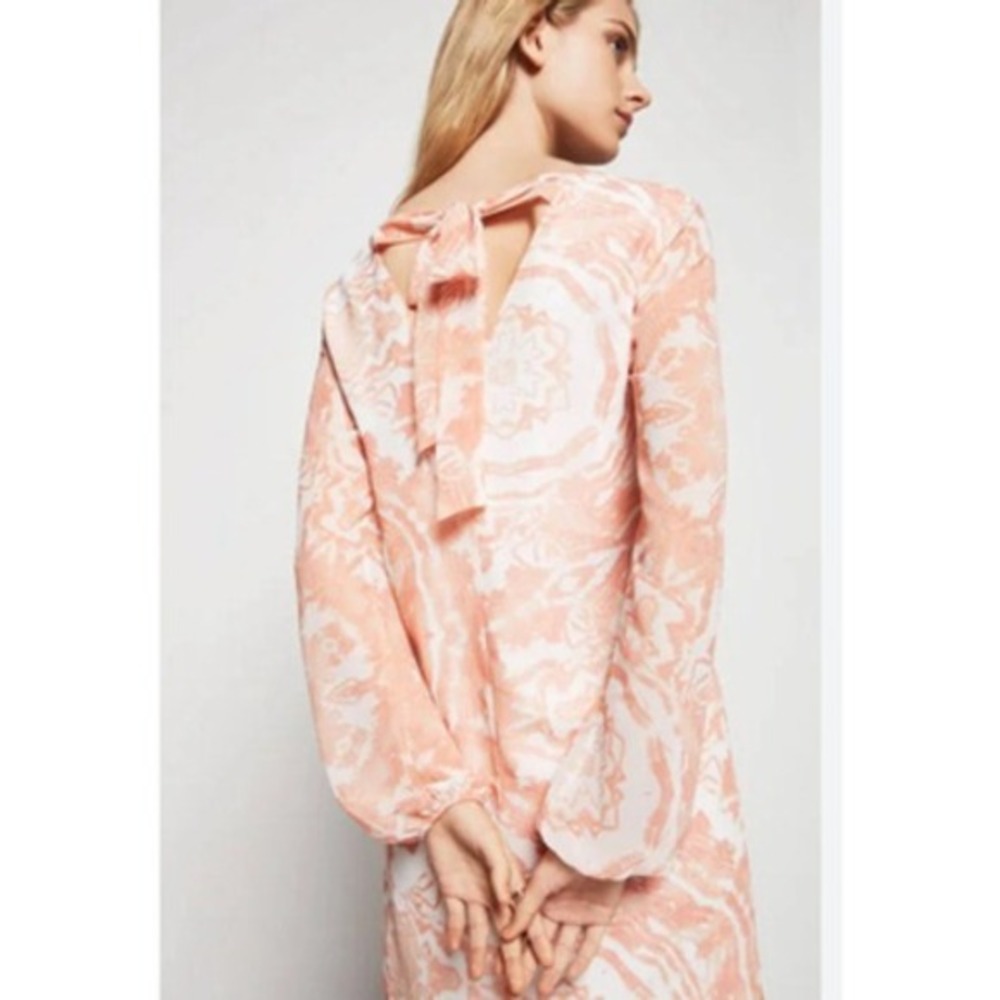 BCBGeneration Blush White Tie-Back Printed Shift Dress‎ Small Tall Feminine